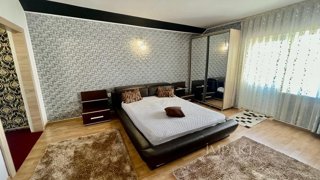 Casa deosebita cu 7 camere si piscina exterioara in cartierul Zorilor - Poză 5