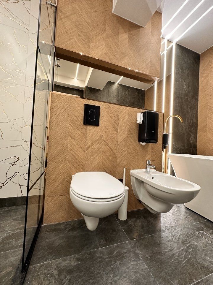 Penthouse exclusivist, 650 mp, Unirii-Alba Iulia-Mall Vitan CRYPTO Accept - Poză 10