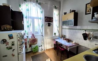 Casa S+P+ 1 Etaj + Pod -  264,16 mp + teren 162 mp - Universitate - Armeneasca - Poză 8