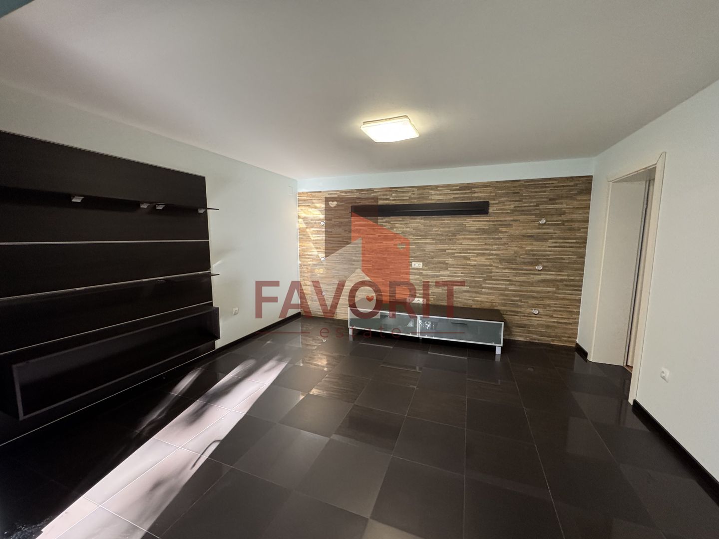 Langa Iulius Town. Renovat. Cu centrala proprie - Poză 6