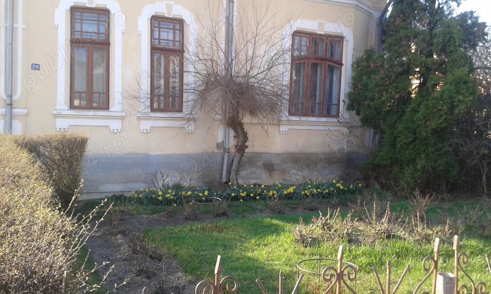 Vand casa in zona centrala  Falticeni - Poză 1