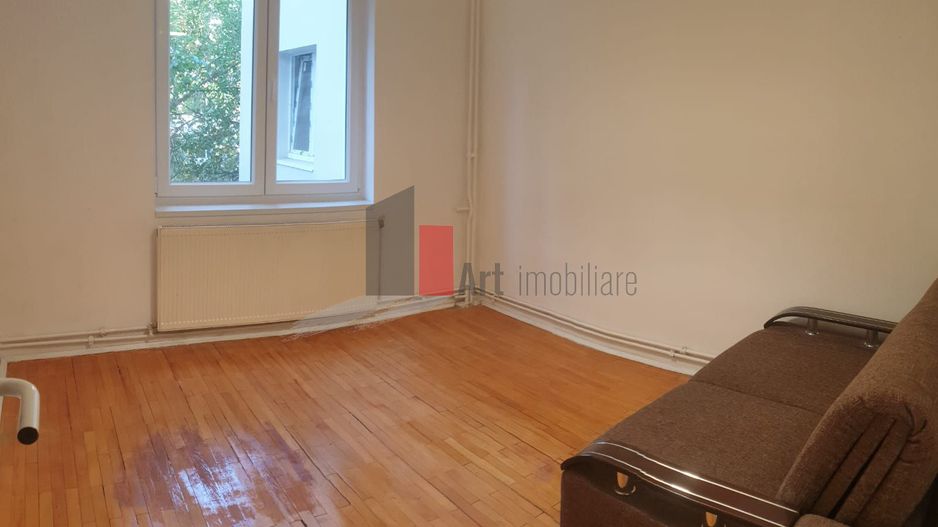 Apartament 4 camere Ghencea - Poză 3