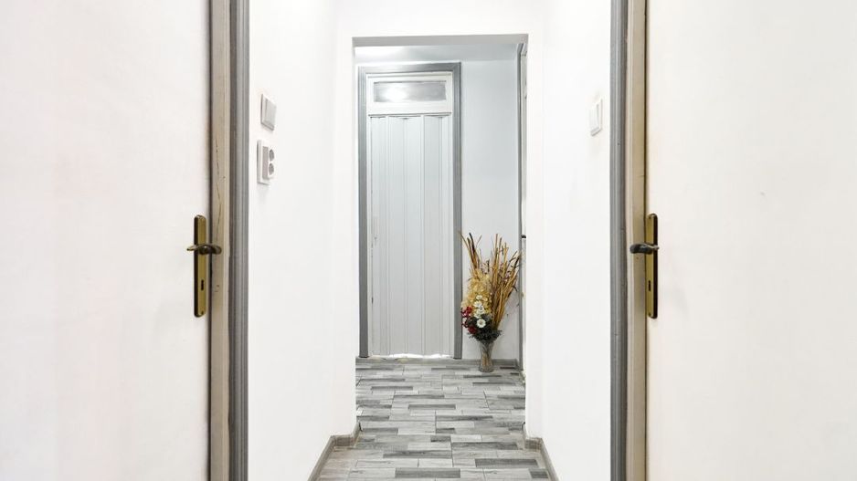 APARTAMENT 3 CAMERE -DECOMANDAT + LOC DE PARCARE - PITEȘTI - Poză 12