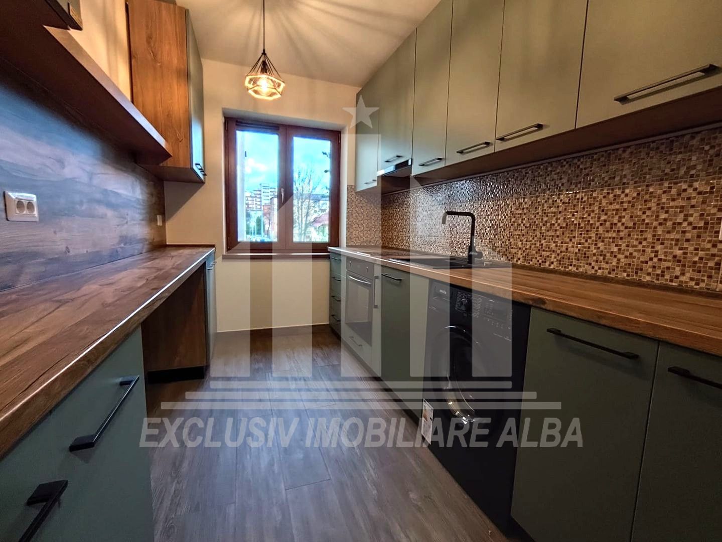 Apartament 2 camere de vanzare zona Cetate-Closca - Poză 1