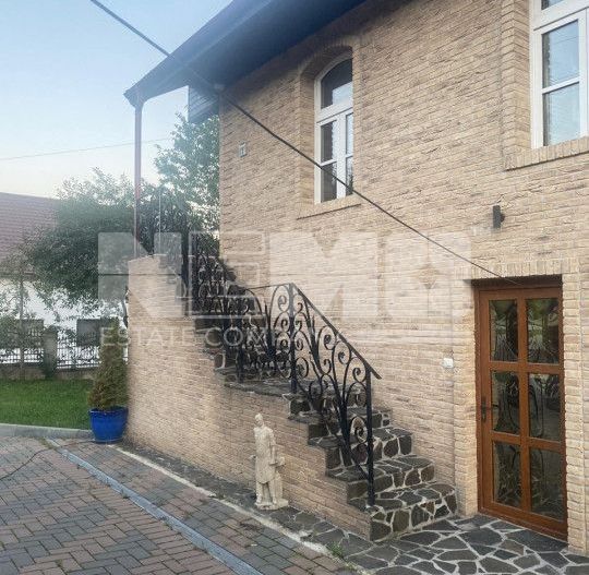 Pensiune Sucevița | Complet Mobilată | 26 Ari - Poză 15