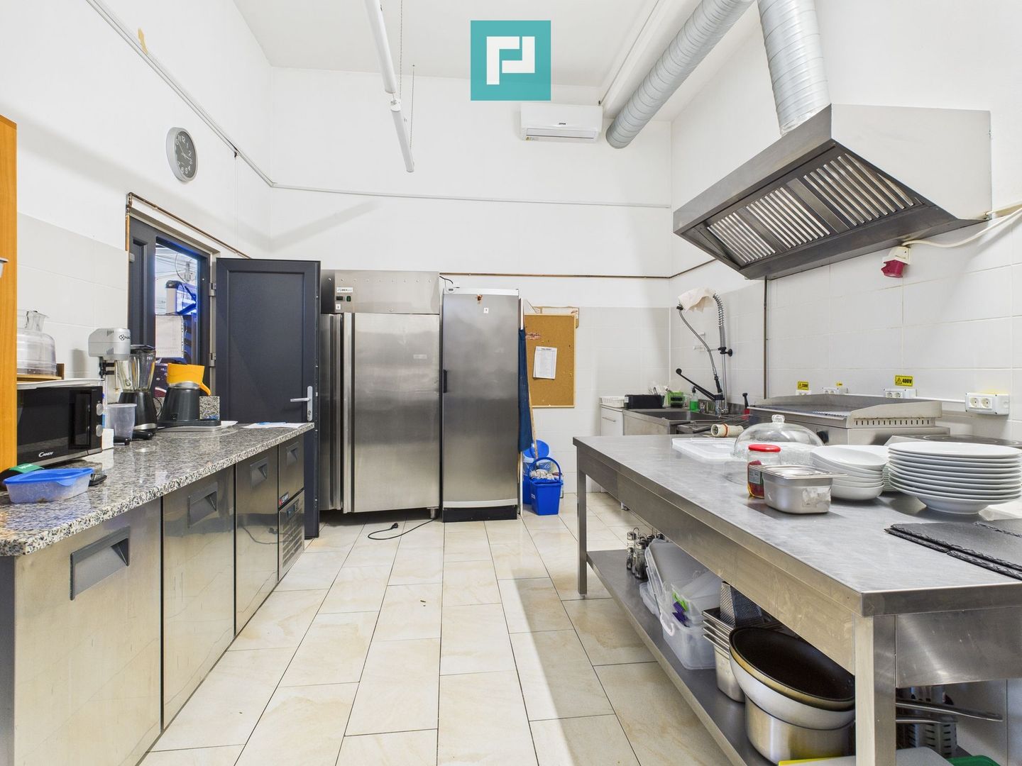 AFACERE PROFITABILĂ COFETĂRIE - FAST FOOD - Poză 6