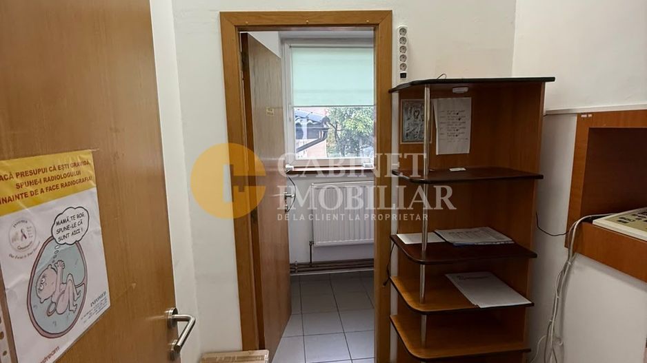 4 CAMERE DECOMANDAT--ETAJ 1--BLOC TIP VILA--PIATA UNIRII - Poză 12
