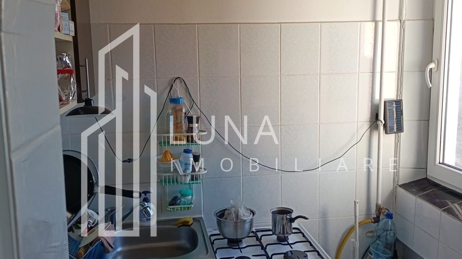 Garsonieră 32 mp, mobilată și utilată, centrală proprie, Craiter - Poză 2