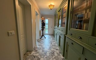 Duplex | 4 camere | Mobilat | Panouri solare | Asfalt | Utvin | - Poză 8