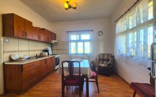 Exclusivitate- Casă rustică de închiriat în Fundata – Priveliște spectaculoasă - Poză 9