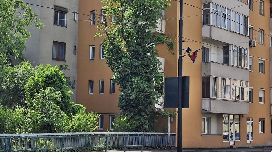 Apartament 2 camere central, langa Podul Decebal, Oradea - VANZARE - Poză 17