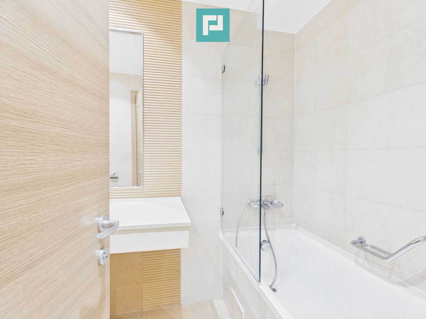 Apartament modern  – RIN Grand Residence - Poză 5