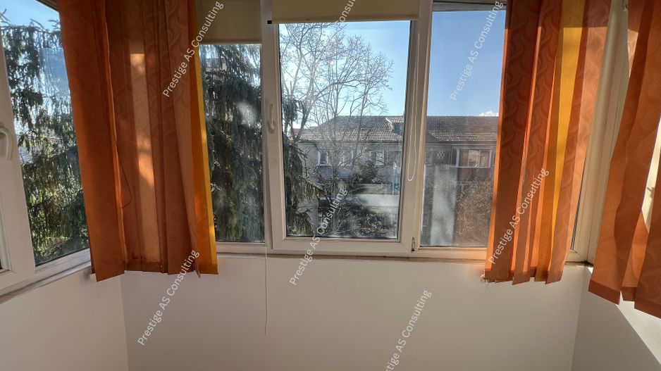 Apartament 2 Camere | Etaj 4/4 | Intrarea Umbroasa Dacia - Poză 3