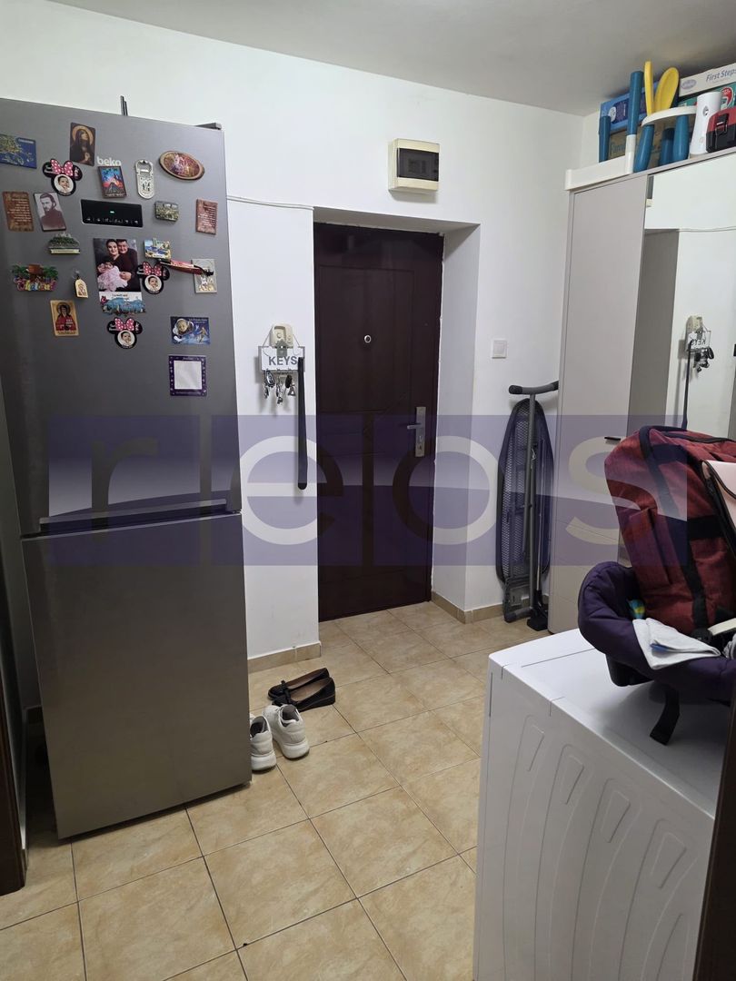 VANZARE GARSONIERA ZONA NERVA TRAIAN - Poză 4