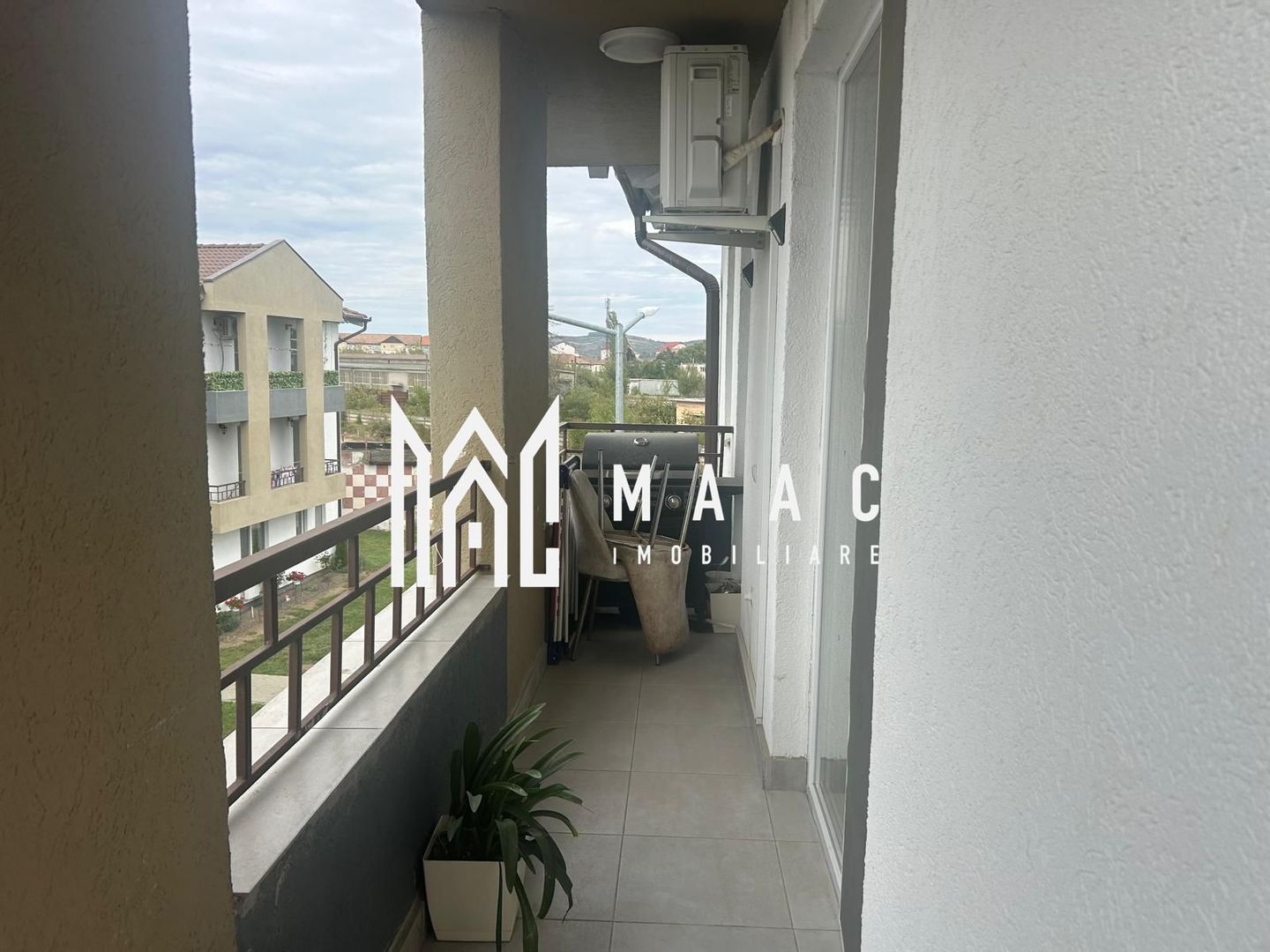 Apartament 3 camere I Decomanda I Etaj 2 I Brana-Selimbar - Poză 11