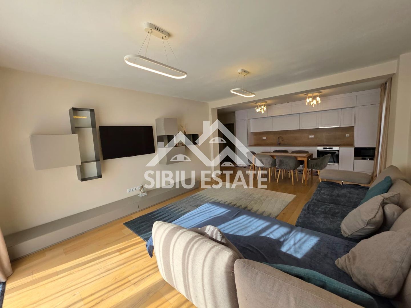 Apartament 4 camere cu terasa si pod, mobilat utilat - Poză 16