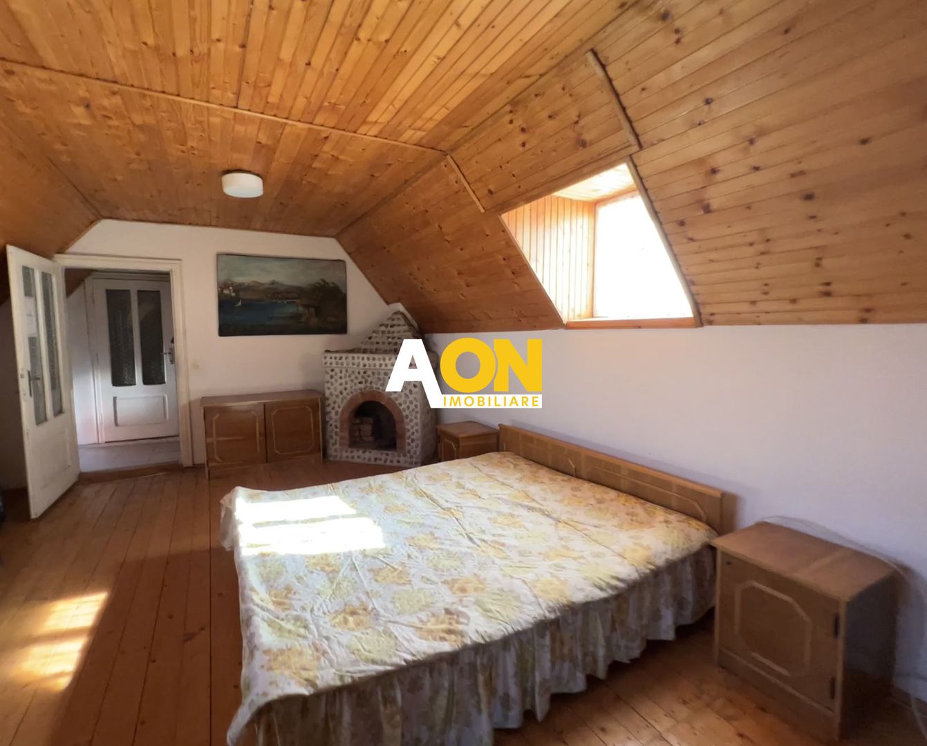 Casa de vanzare pretabila 2 familii, garaj, livada, comuna Pianu - Poză 5