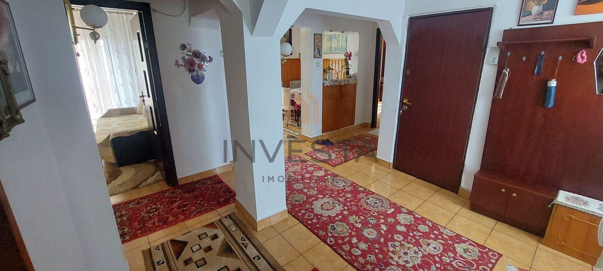Apartament cu 3 camere decomandate, zona Piata Marasti! - Poză 2