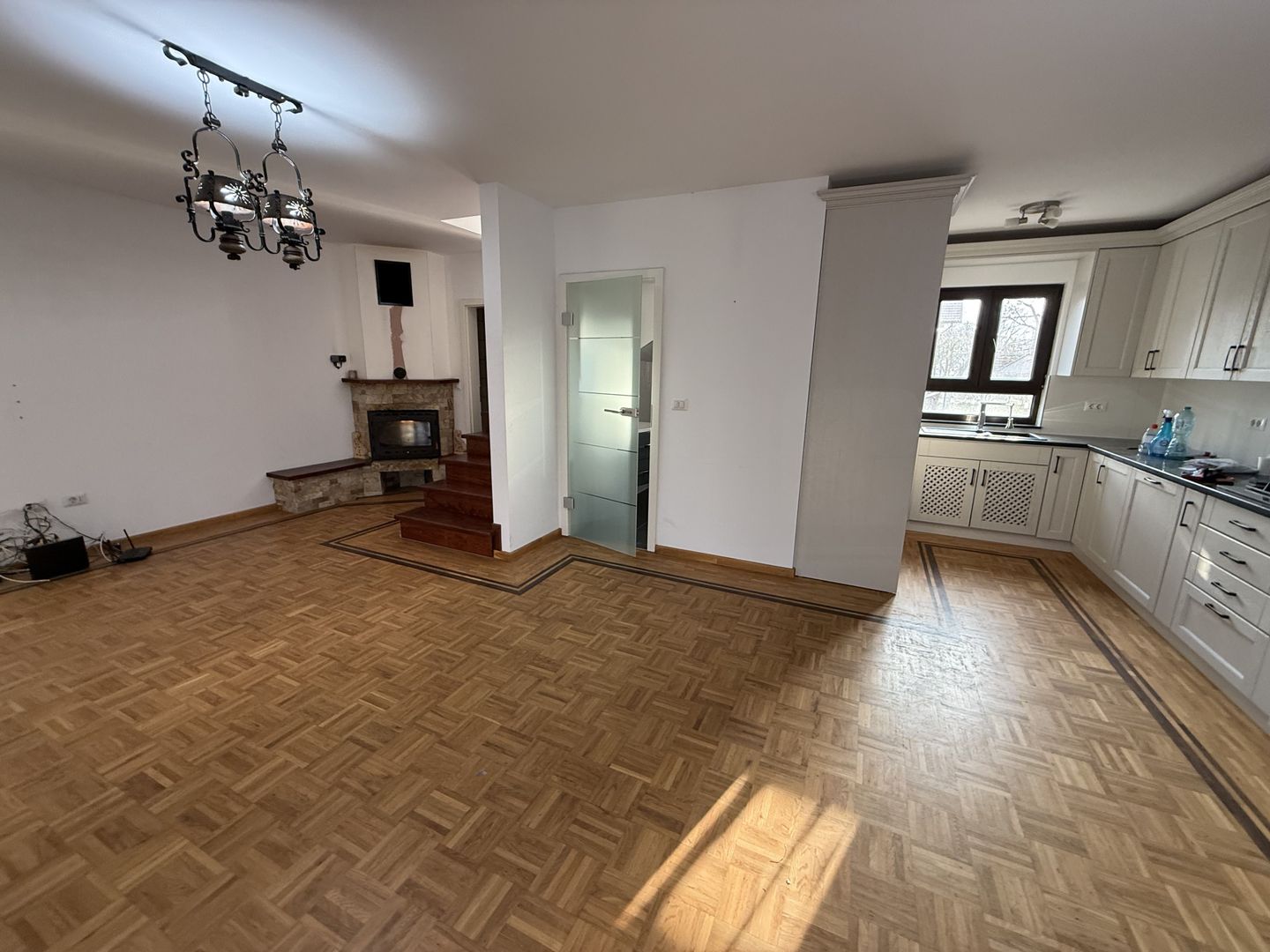 Casa Horodnic De Sus | Teren 1500MP | 131.000 Euro - Poză 2