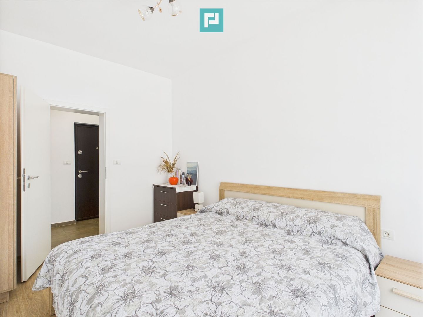 Apartament 2 camere | 2 parcări | Zona Buziașului - Poză 3