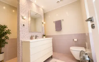 VILĂ DE EXCEPȚIE CU PISCINĂ ȘI GRĂDINĂ DE 1.385 MP | MOGOȘOAIA - Poză 24