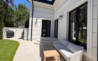 Vilă Modernă pe Două Niveluri în Floreasca- Arhitectură Contemporană și Eleganță - Poză 1