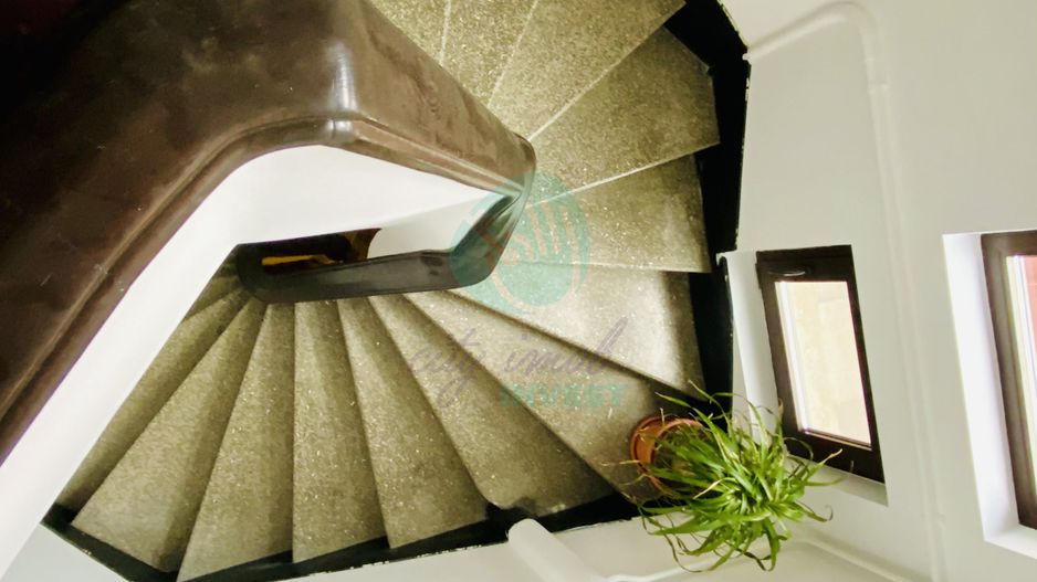 Apartament tip duplex in vila cu gradina - Poză 11