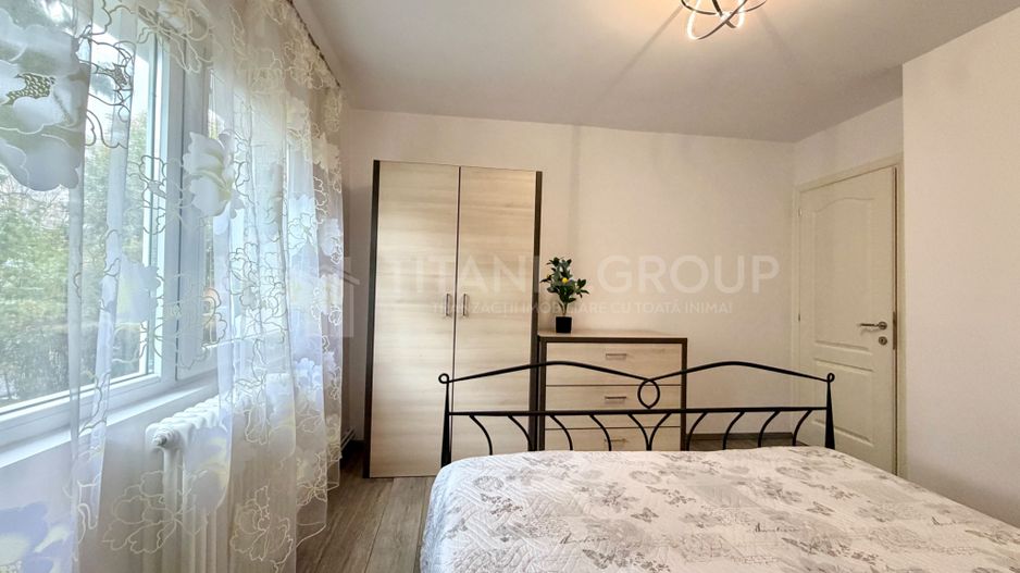 Apartament cu 3 camere, 2 bai  - zona Tractorul - Poză 12