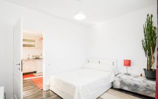 Apartament cu 2 dormitoare si loc de parcare in Floresti, zona Terra - Poză 6
