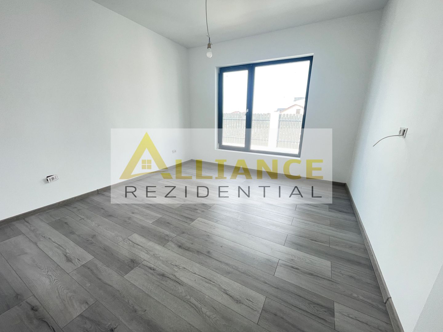 Casa 3 Camere | In prima parte a comunei - Poză 9