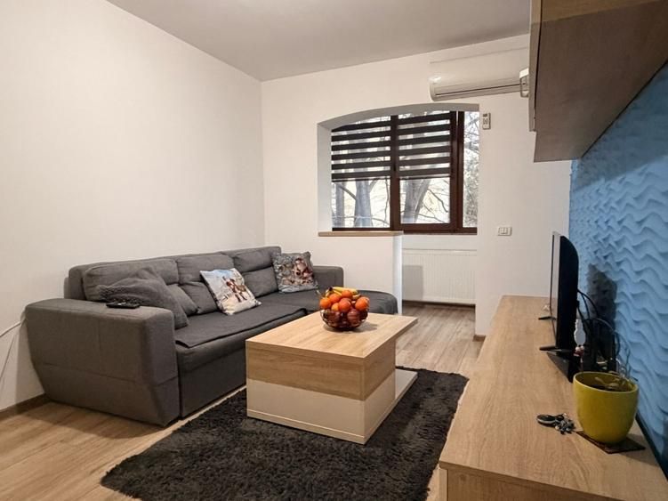 Apartament 3 camere de vânzare – Tomis Nord - Poză 2