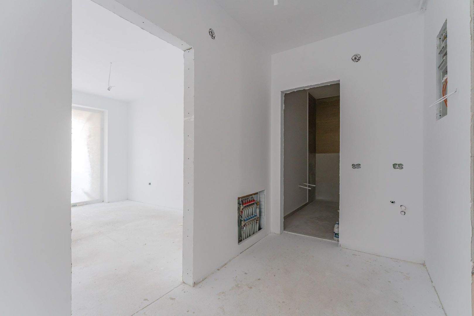 Vânzare Studio 43 mp | Balcon Generos | Predare Septembrie 2026 - Poză 2