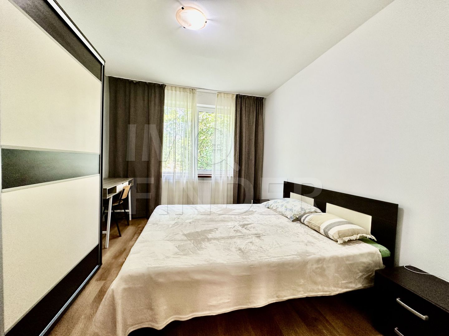 Vanzare 2 camere, in vila, etaj 1, decomandat, 63 mp utili, parcare - Poză 10