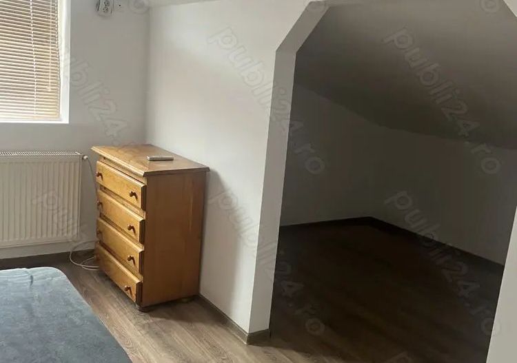 vand garsoniera 50 mp - Poză 4