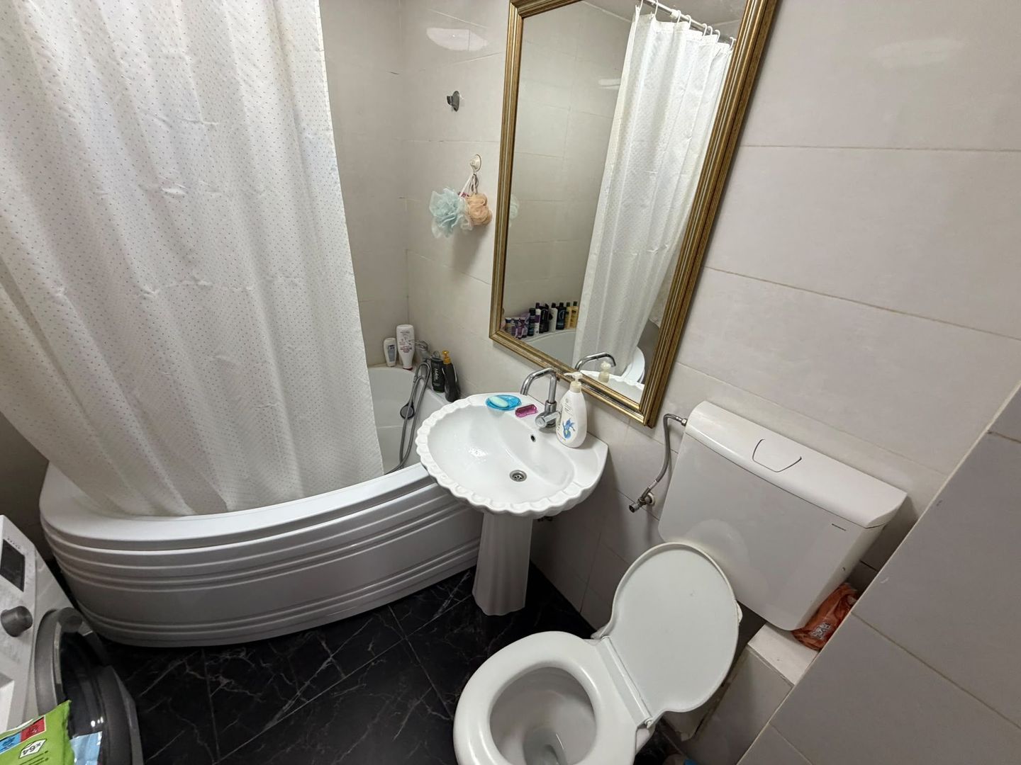 CASA INDIVIDUALA -TOATE UTILITATILE, 4 CAMERE, MOBILATA, COMISION 0% - Poză 11