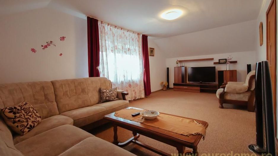 Casa renovata, mobilata si utilata complet - Poză 7