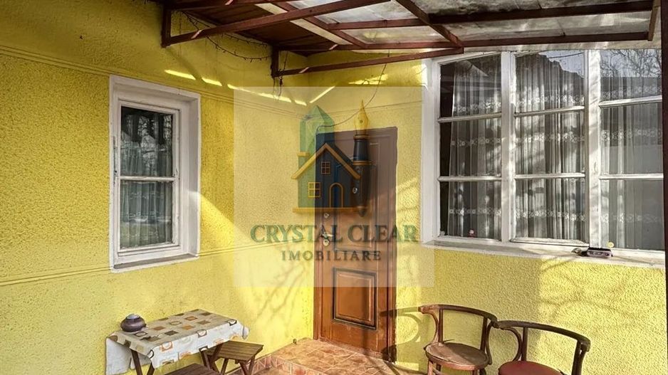 Casă 2 camere + teren de 852 mp - cartierul Unirii, str. Voinicenilor - Poză 4