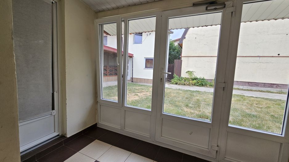 Casa 4 camere - curte 400mp Sector 4 - Luica -Giurgiului -Piata Resita - Poză 4