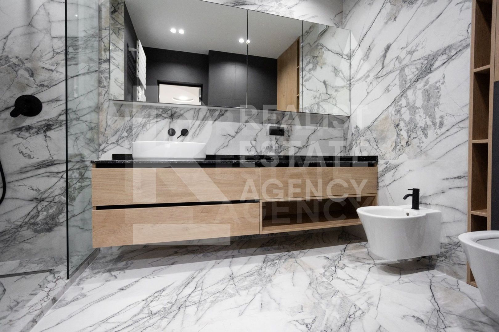 Chirie, apartament, 3 camere, stradela Teatrului, Centru - Poză 17