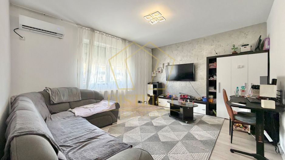 Apartament cu 2 camere mobilat, decomandat la parter in Giroc - Calea Urseni. - Poză 2
