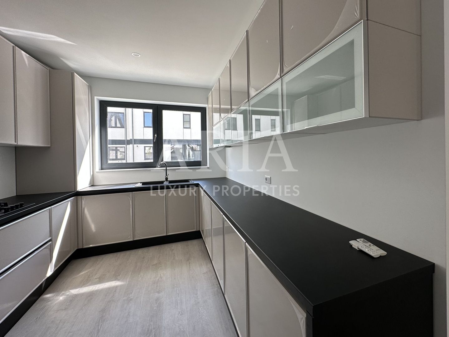 MOBEXPERT HOMES GATED COMMUNITY PIPERA - Poză 4