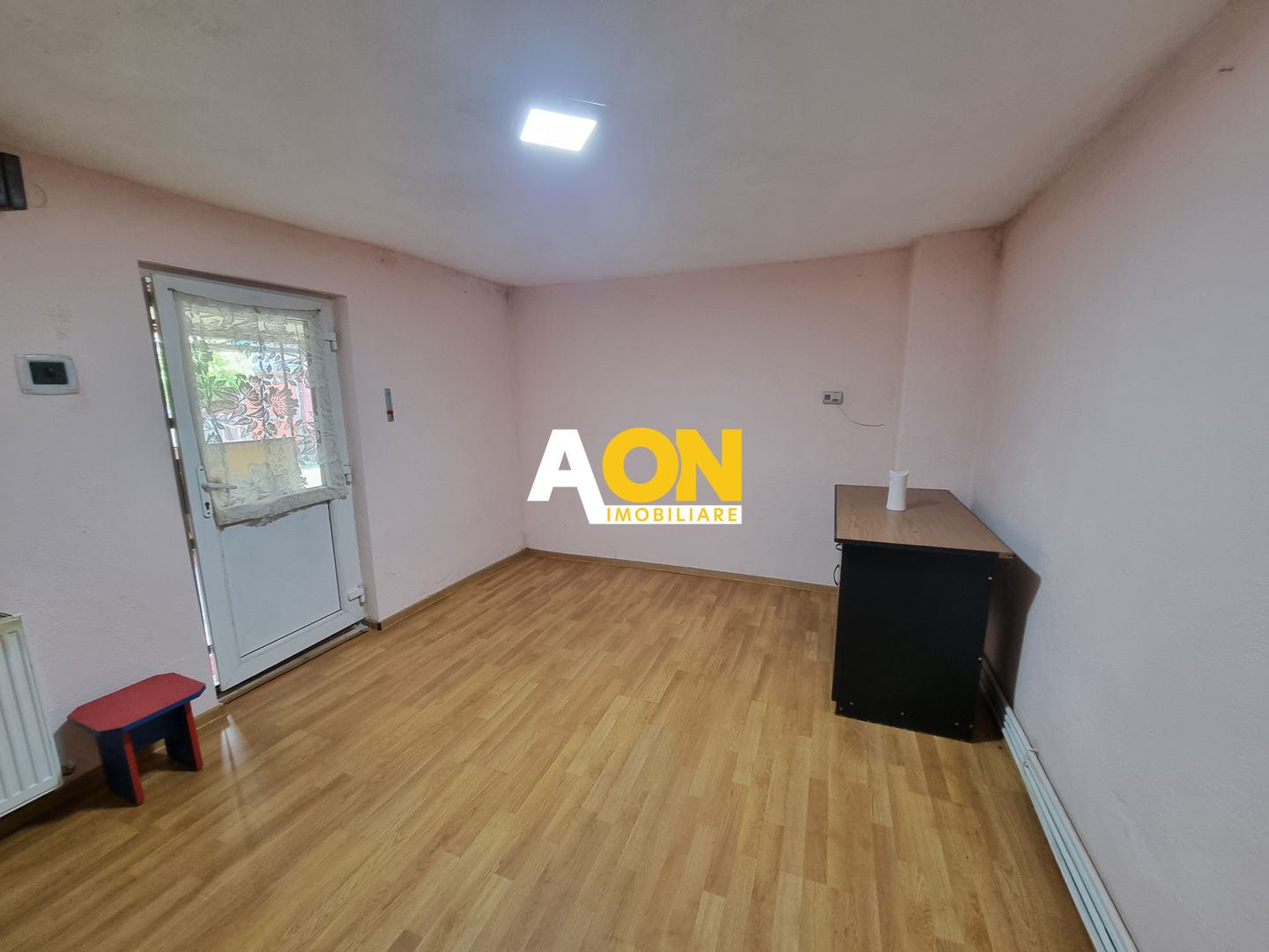 De vanzare casa 4 camere, 2150mp teren, Oarda de Sus - Poză 9