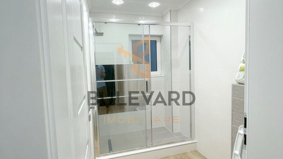 Inchiriere apartament cu 2 camere, zona Terra! - Poză 6