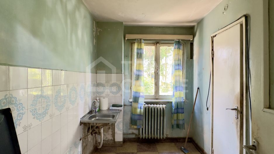 Apartament cu 3 camere, zona Politia Rutiera - Poză 4