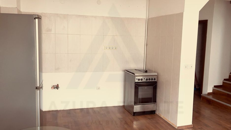 Casă cu 4 camere, curte proprie și 2 balcoane – Șelimbăr - Poză 13