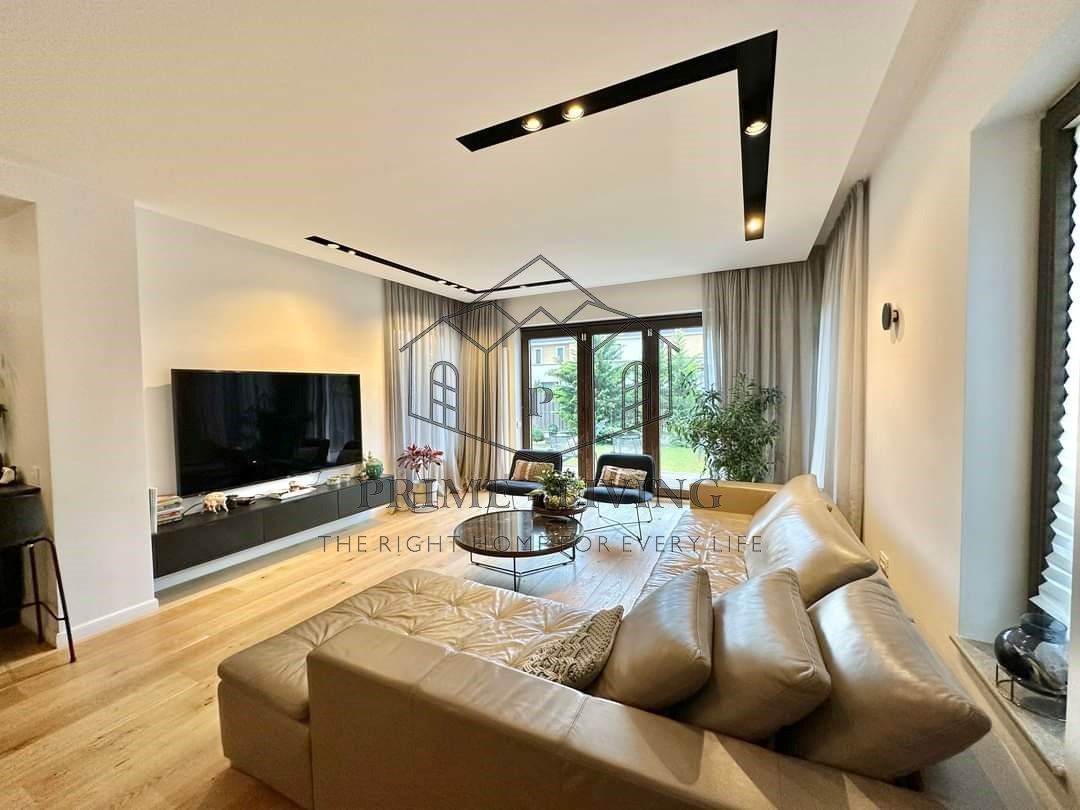 VILA SPATIOASA CU 6 CAMERE LA INCHIRIERE IN COMPLEX REZIDENTIAL - Poză 8