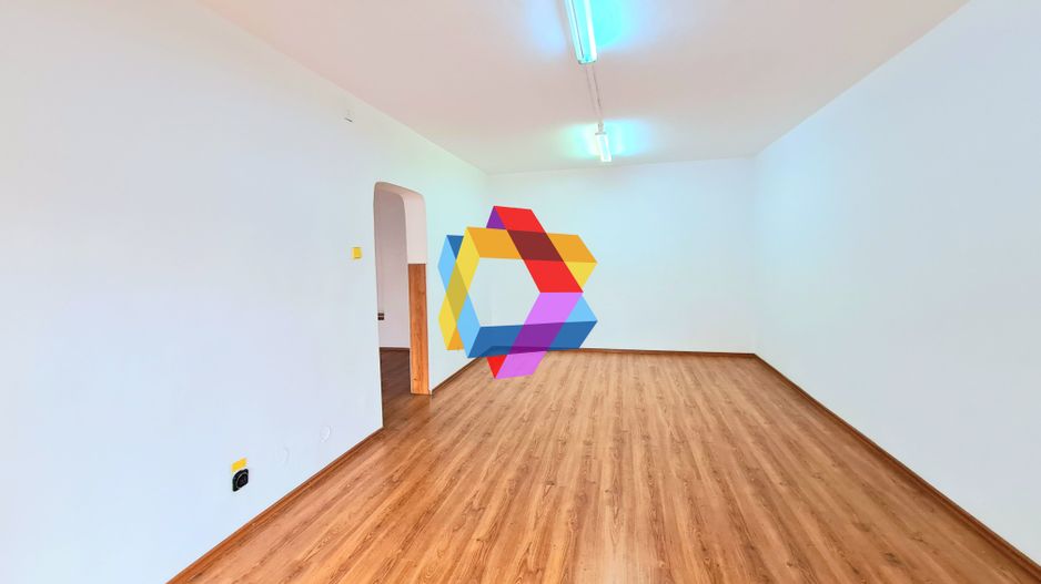 Spatiu comercial de vânzare cu vad Brașov - 57 mp # plus-imo.ro - Poză 4