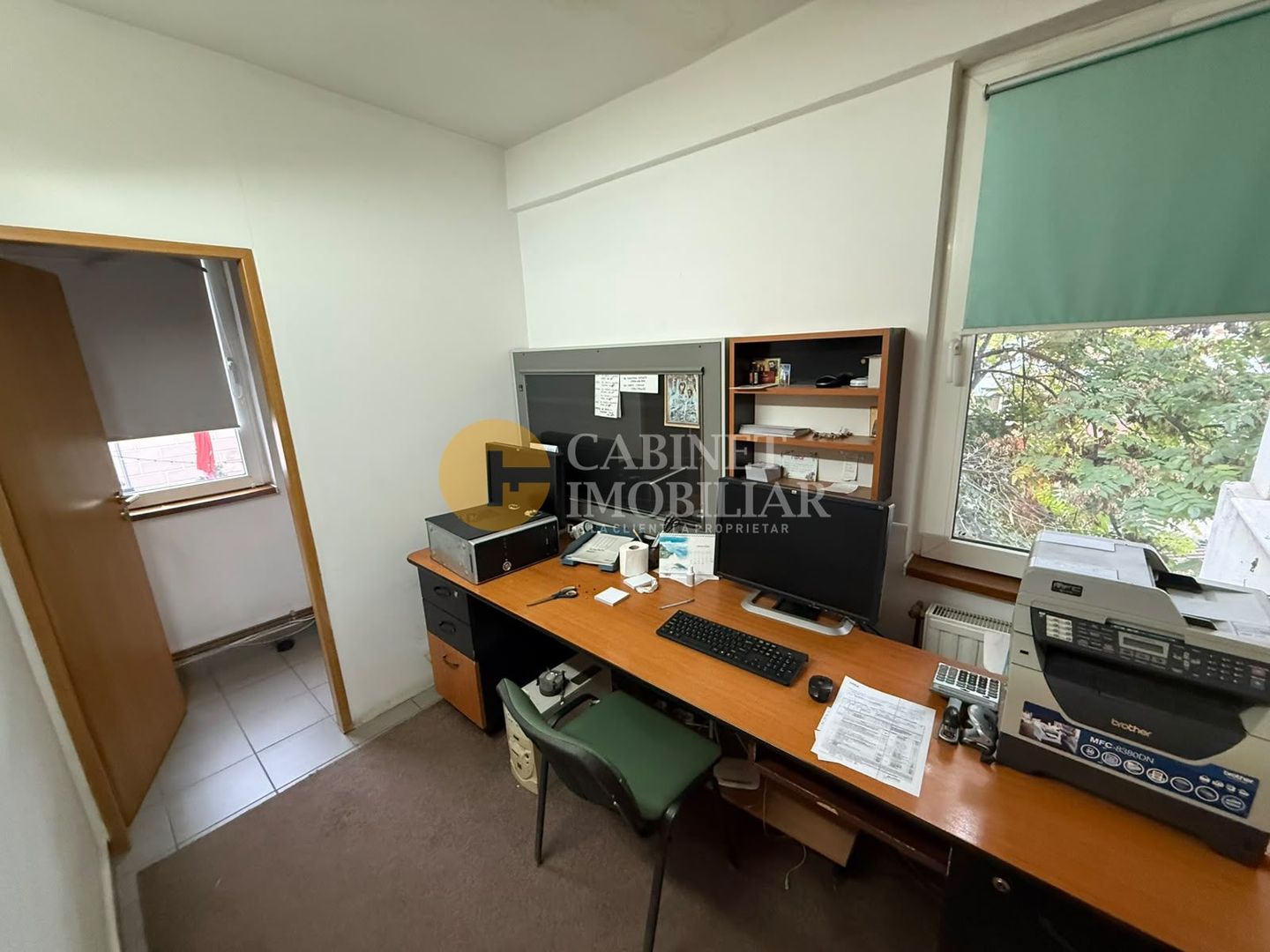 4 CAMERE DECOMANDAT--ETAJ 1--BLOC TIP VILA--PIATA UNIRII - Poză 14