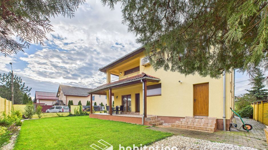 Casă individuală cu spațiu amplu și liniște absolută în Ghiroda - Poză 1