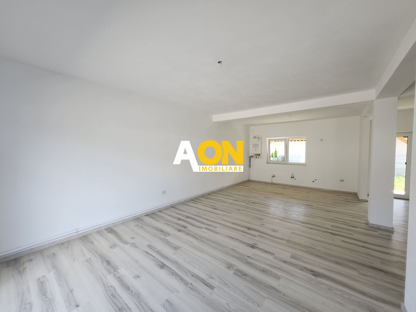 De vanzare casa tip insiruit 4 camere, 180 mp teren zona Alba Micesti - Poză 3